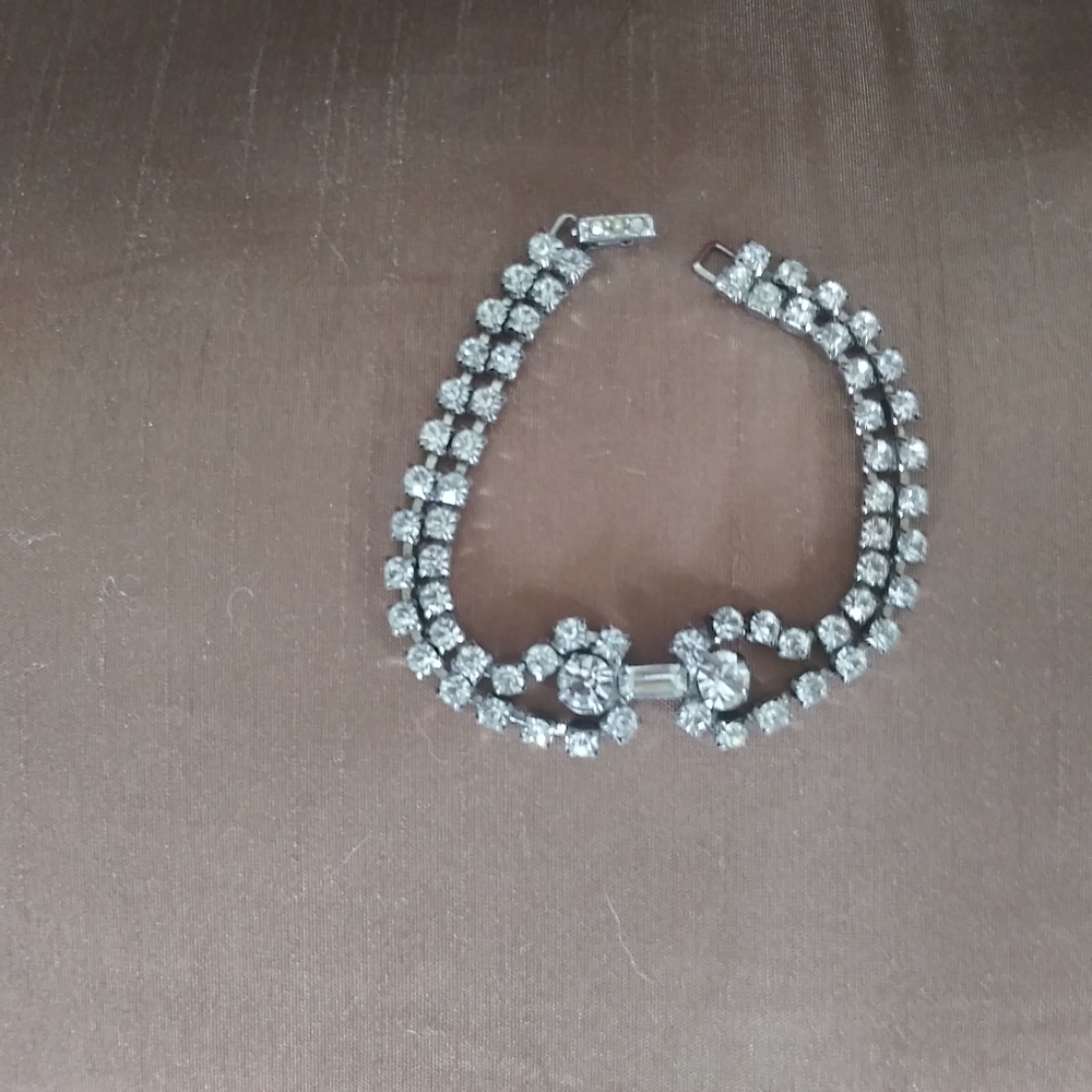 Vintage bracelet By Kramer NY